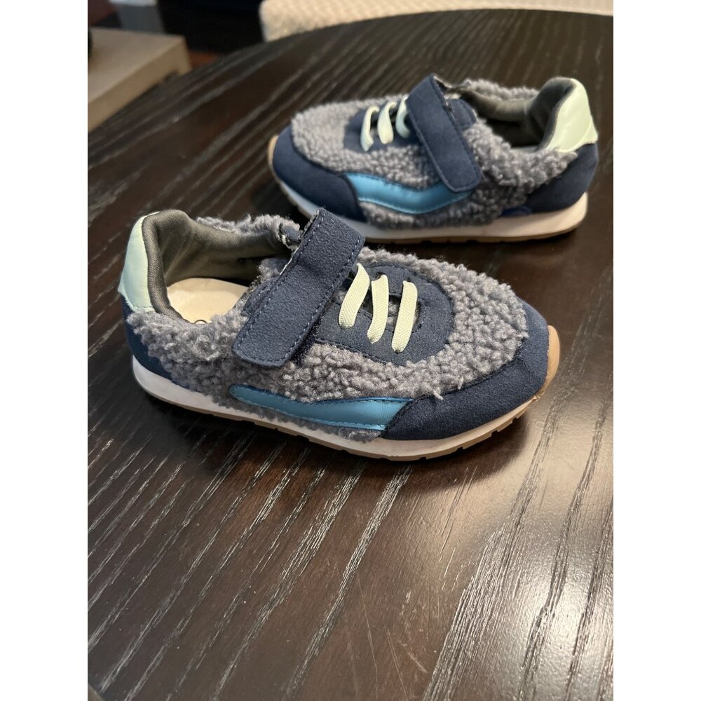 Open Edit fleeced tennis shoes Little Boys 10 VGUC